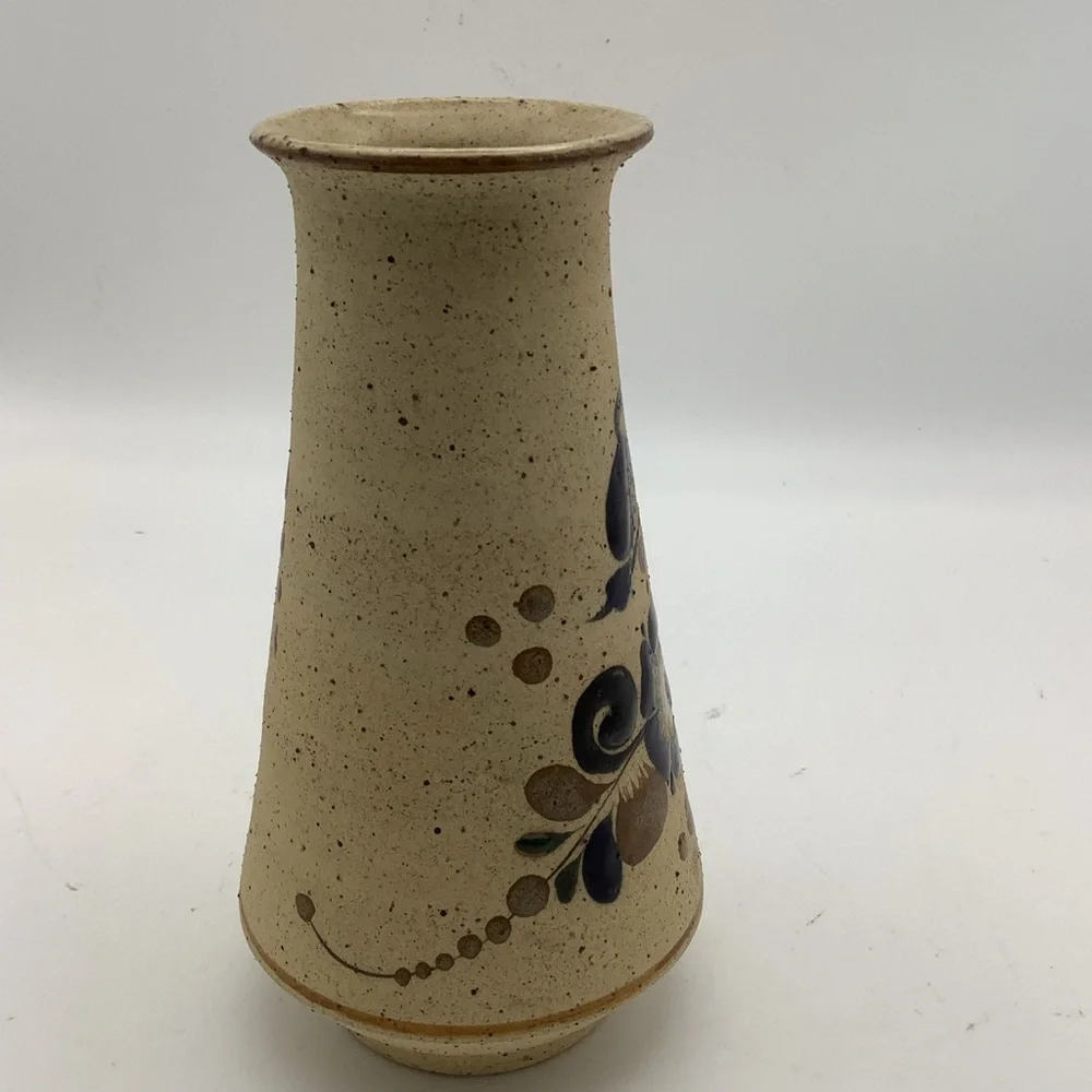Handcrafted Mexican Tonala Pottery Vase with Floral Design